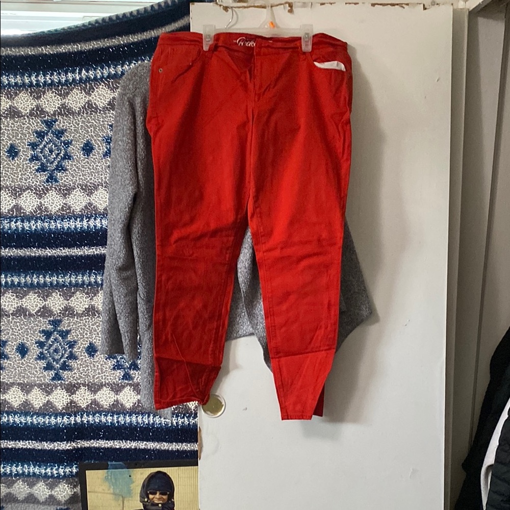 Red Men's Pants